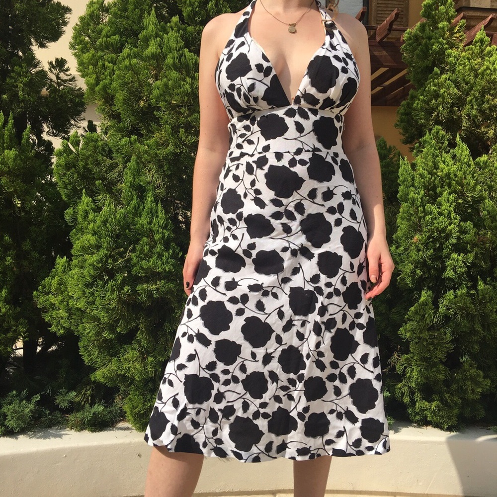 Blackless Halter Dress